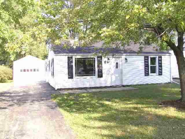 206 Connecticut St, Washington, IL 61571 - photo 1