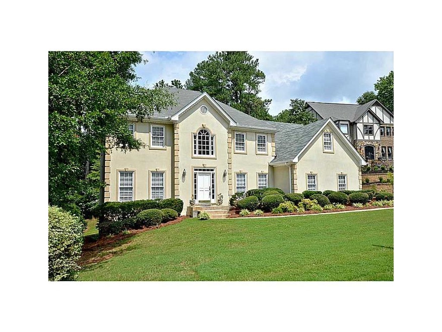 Exterior Front. 110 Knighthood Court Front
