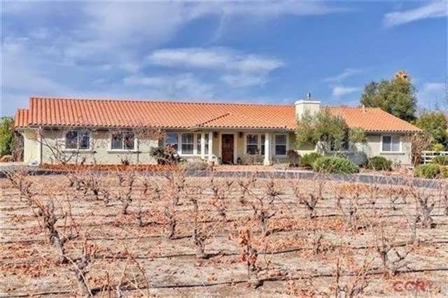 This wonderful west Templeton property is situated