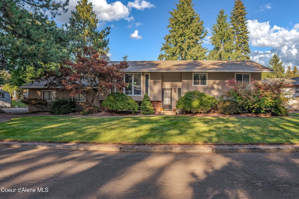 Pending $550,000 • Co-Listing Agent