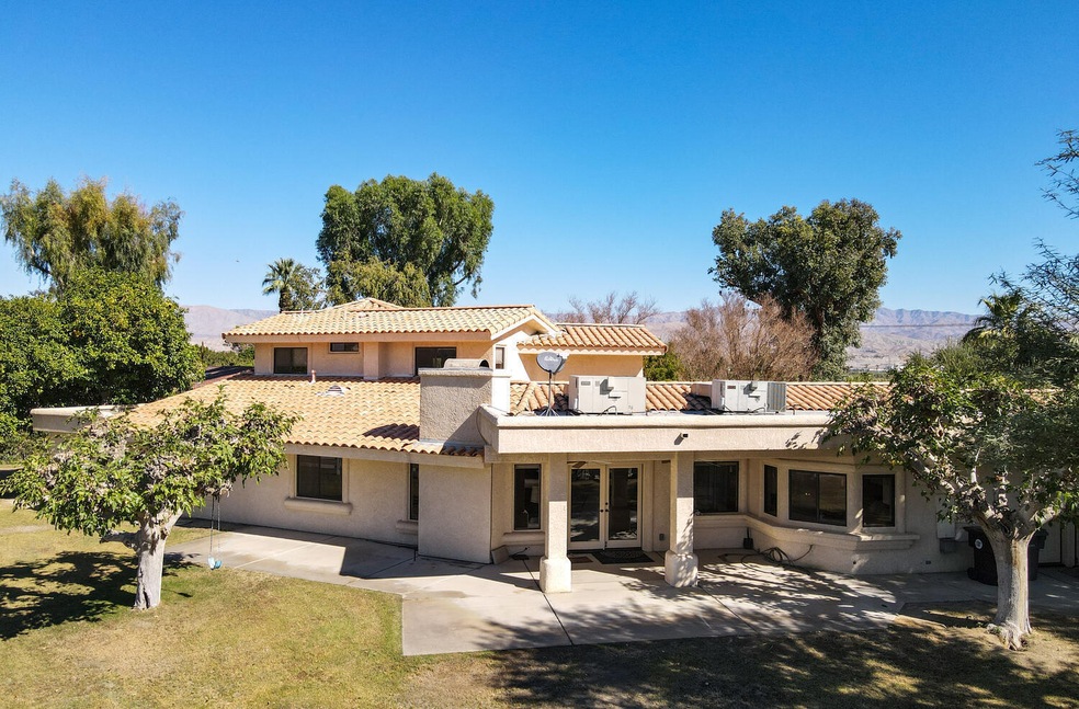 40601 Starlight Ln Indio-large-065-067-6