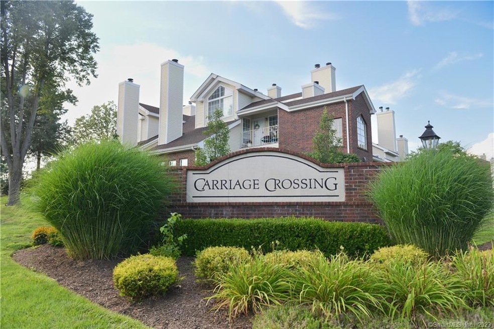 117 Carriage Crossing Ln unit 117, Middletown, CT 06457 - photo 1