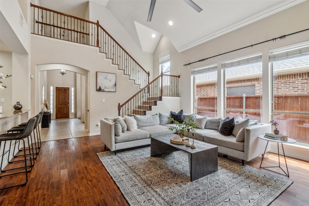 5913 Dripping Springs Ct, North Richland Hills, TX 76180 - photo 1