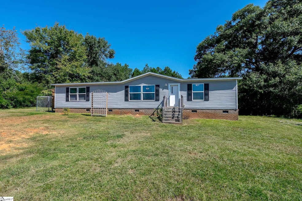 30857 S Carolina 72, Whitmire, SC 29178 - photo 1