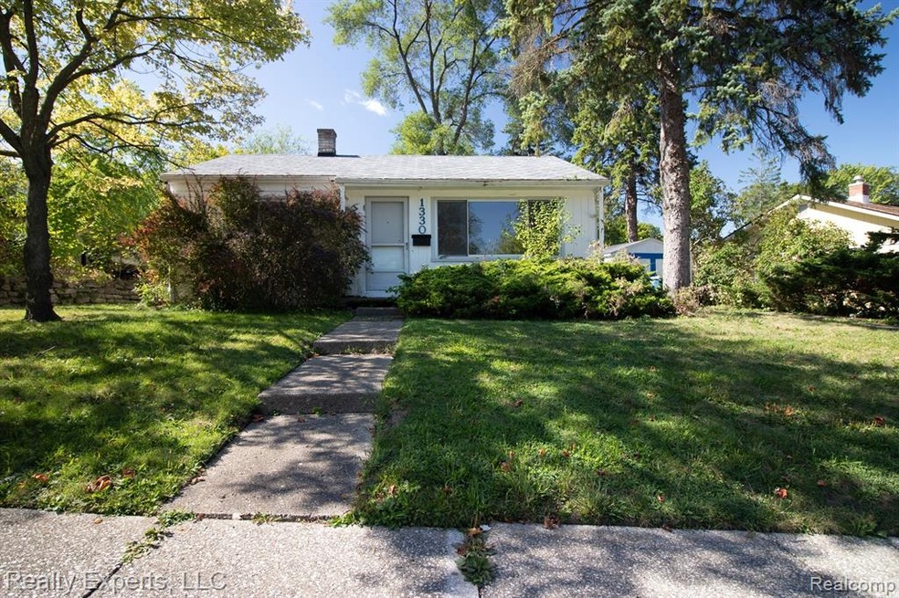 1330 Kay Pkwy-1.jpg