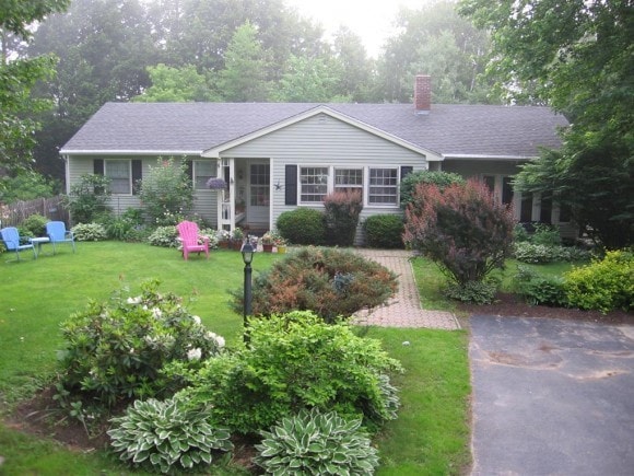 67 Raymond Cir, White River Junction, VT 05001 - photo 1