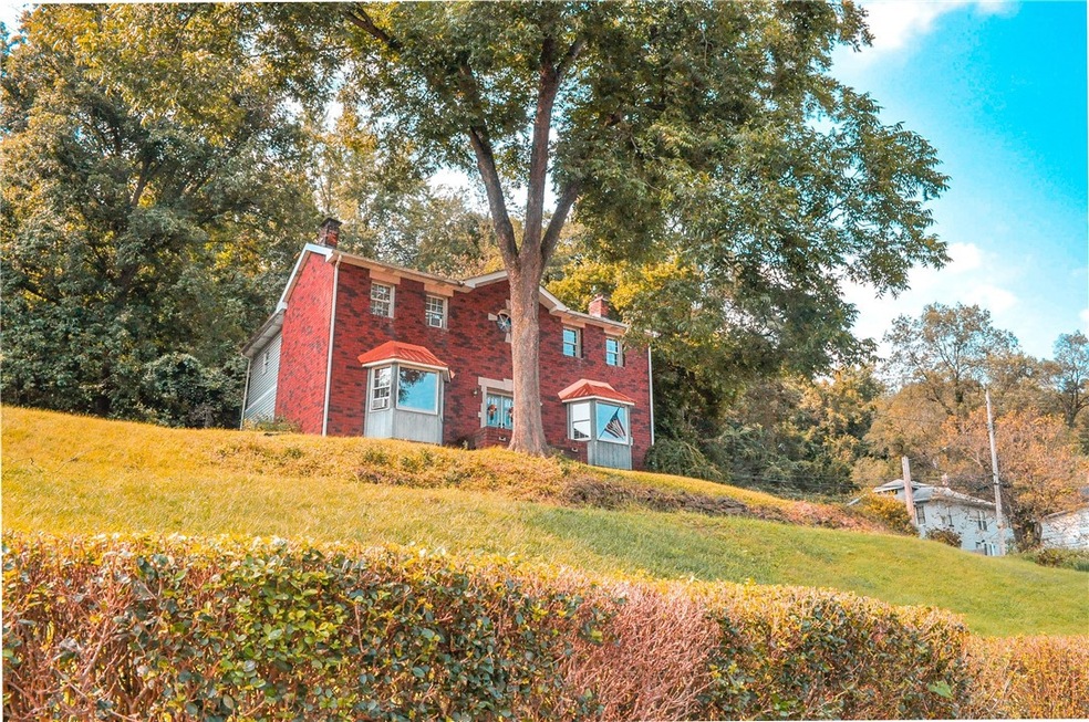 Historic Home built in 1897. One of first Mansions