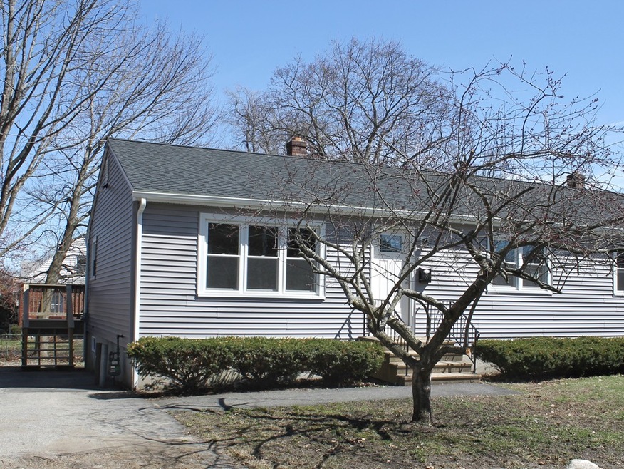 6 Phillips St, Worcester, MA 01604 - photo 1