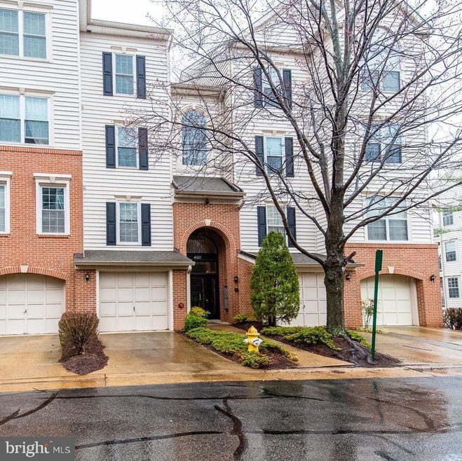 4681 Lawton Way unit 303, Alexandria, VA 22311 - photo 1