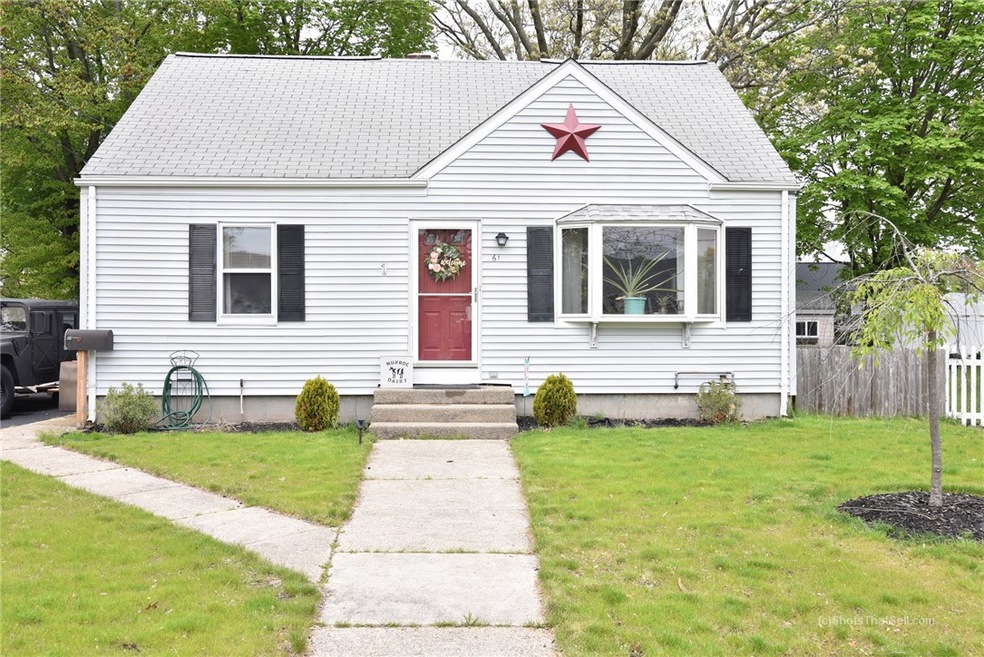 61 Greenpost Ln, Warwick, RI 02889 - photo 1