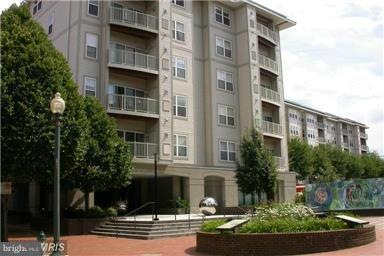 8045 Newell St unit 203, Silver Spring, MD 20910 - photo 1