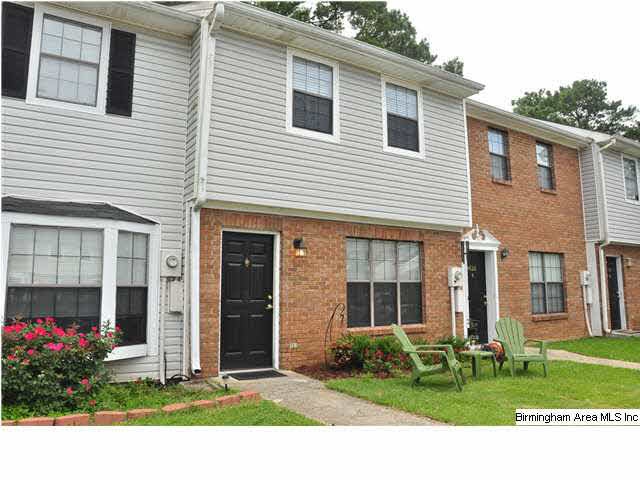 1420 Applegate Dr, loaded with upgrades