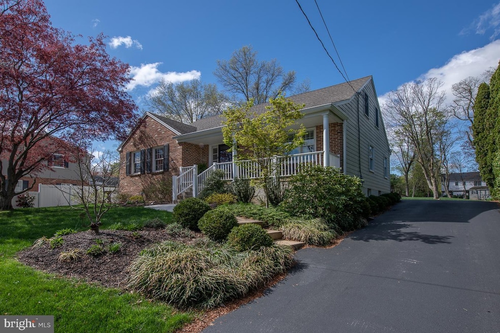 318 S Valley Forge Rd, Devon, PA 19333 - photo 1