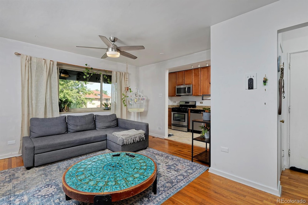 2100 N Franklin St unit 7, Denver, CO 80205 - photo 1