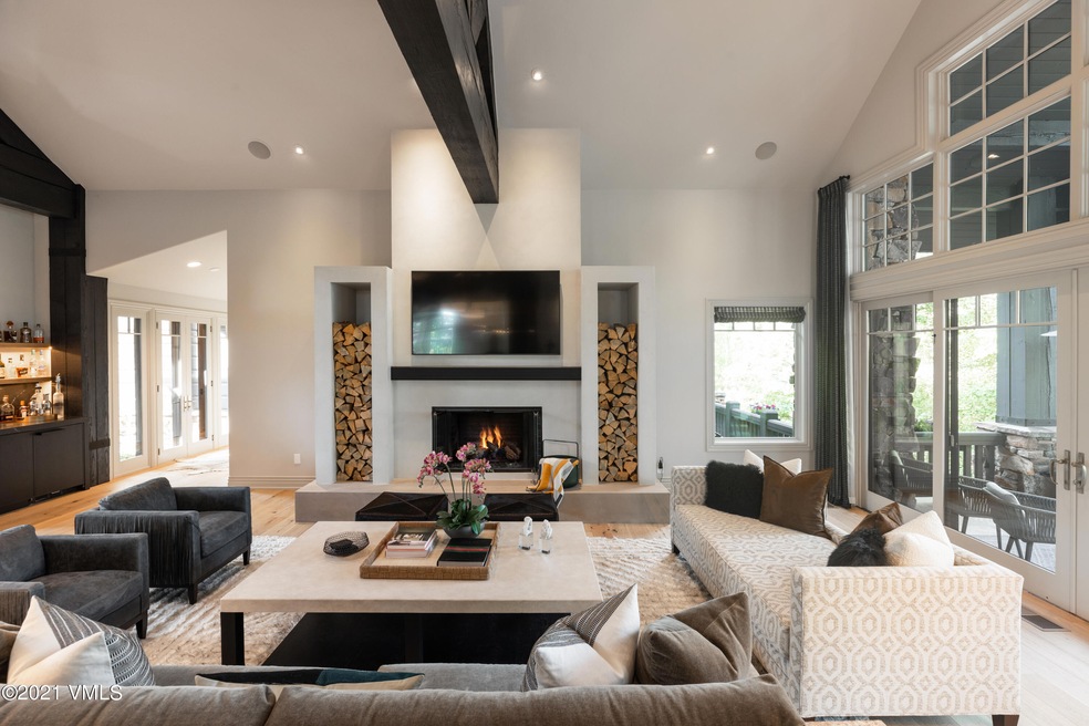 78_aspen_meadows_interior_living