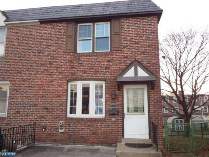 722 Oakwood Dr, Glenolden, PA 19036 - photo 1