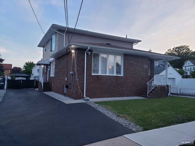 408 Lake Ave, Lyndhurst, NJ 07071 - photo 1