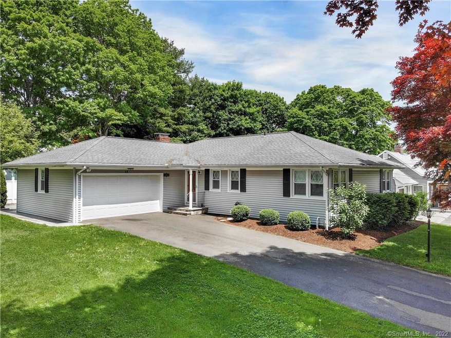 23 Windy Ridge, Trumbull, CT 06611 - photo 1