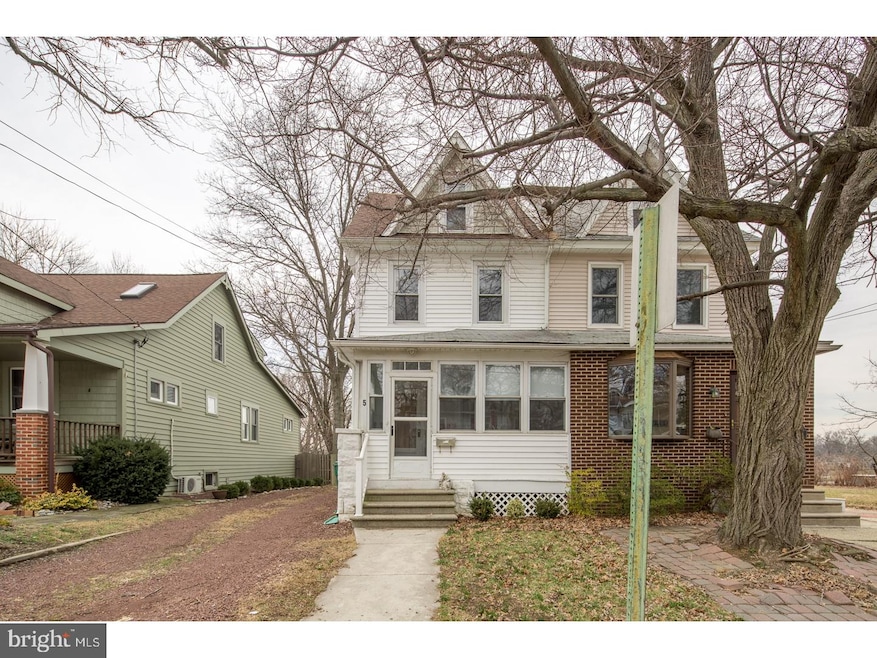 5 E Lakeview Ave, Oaklyn, NJ 08107 - photo 1