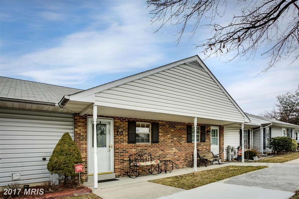 9252 Cherry Ln unit 10, Laurel, MD 20708 - photo 1