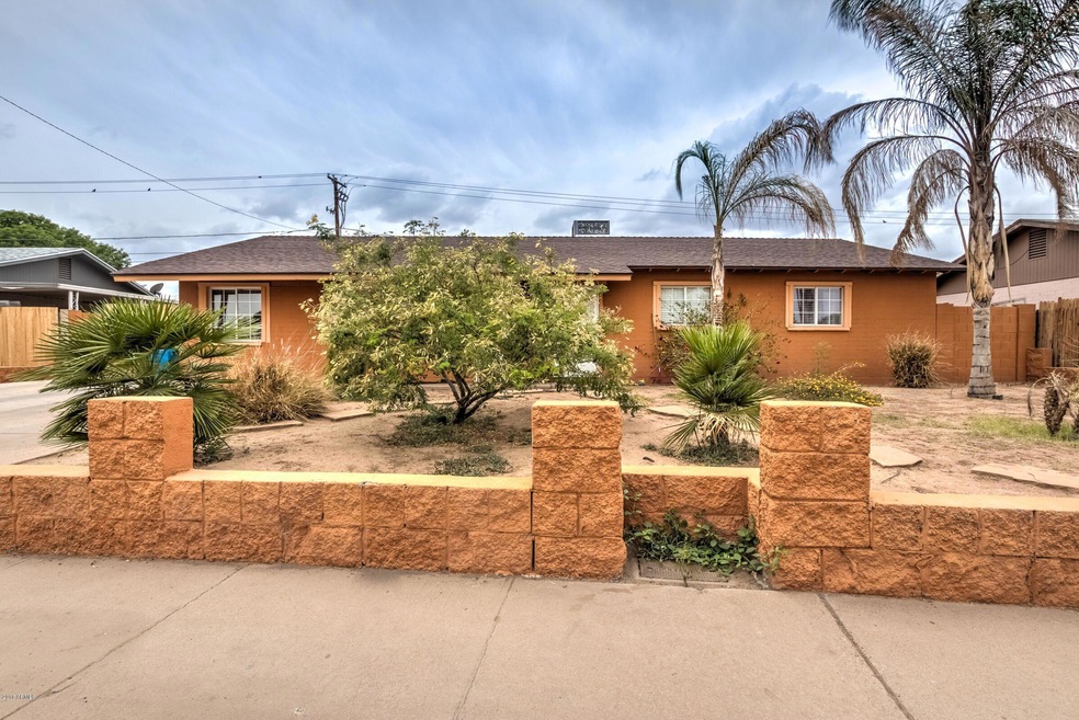 3202 N 44th Ln, Phoenix, AZ 85031 - photo 1