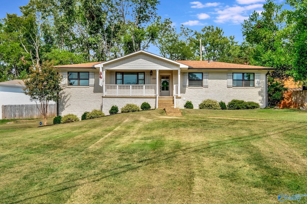 Under Contract $519,000
