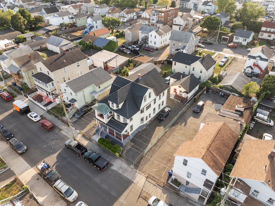 183 Calhoun Ave, Bridgeport, CT 06604 - photo 1