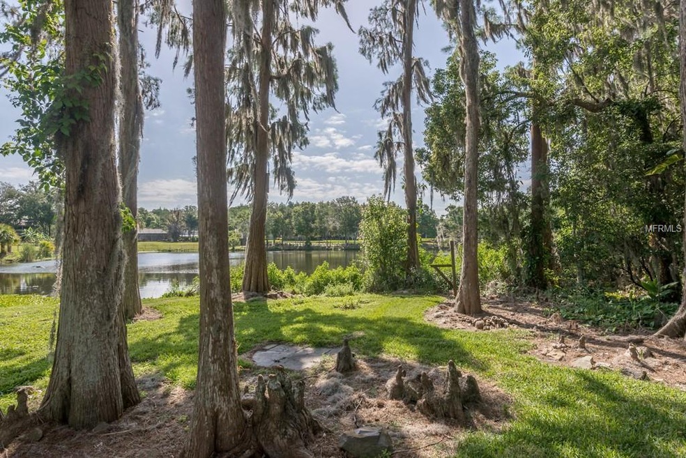 With its own private shaded lawn overlooking conse