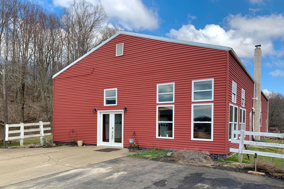 21221 Township Road 282, Coshocton, OH 43812 - photo 1