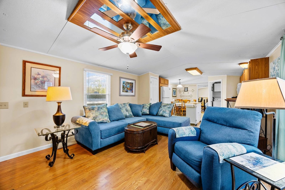 92 Ariel Loop, Hendersonville, NC 28792 - photo 1