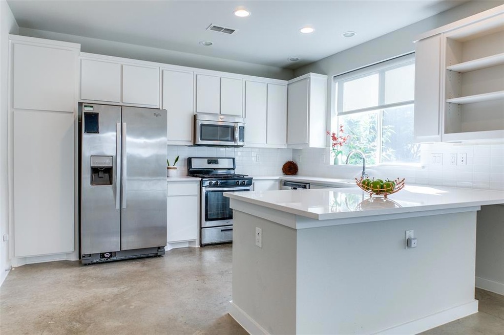 6580 Arborist Ln, Dallas, TX 75214 - photo 1