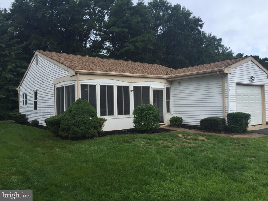 16 Chesterfield Ct, Southampton, NJ 08088 - photo 1