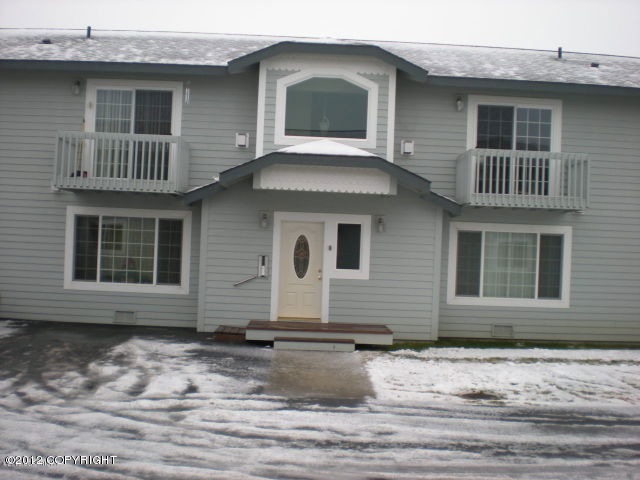 Danna Avenue outside