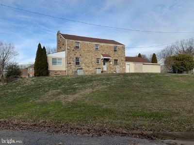 4 Carl Rd, Wilmington, DE 19803 - photo 1