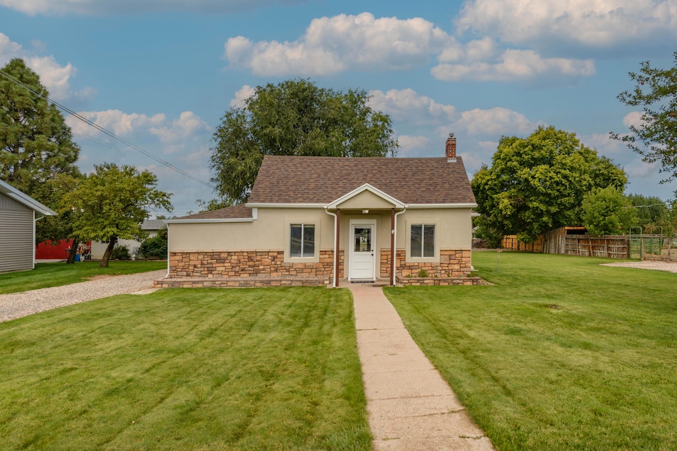 40 S 400 St E, Beaver, UT 84713 - photo 1