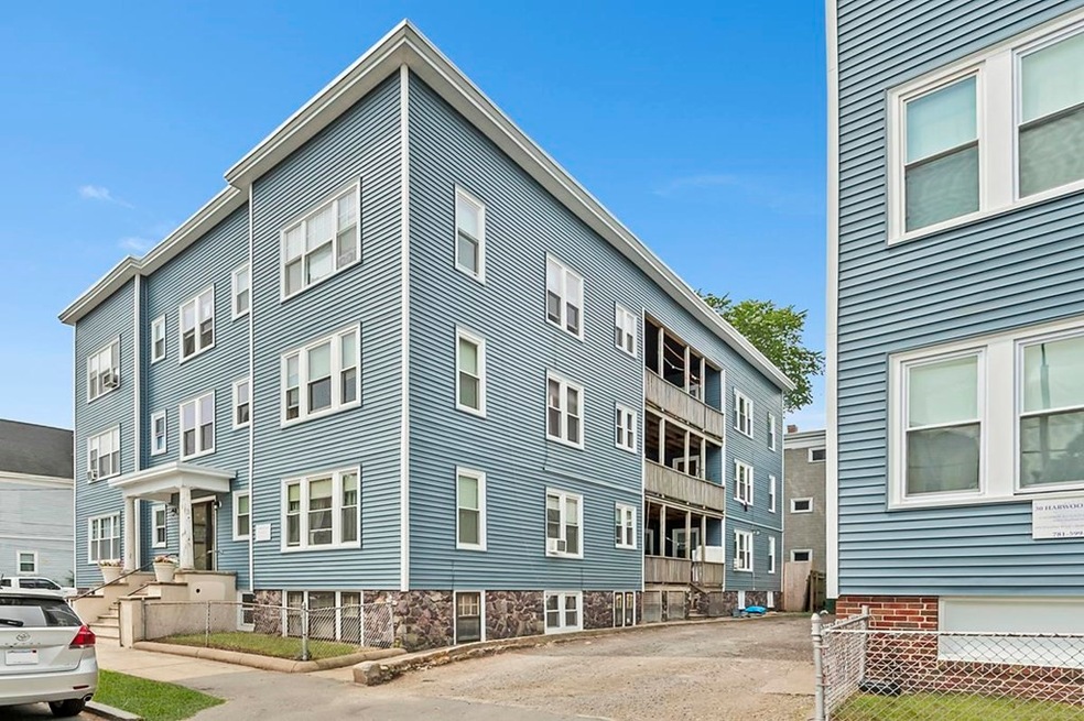 30 Harwood St unit 3, Lynn, MA 01902 - photo 1