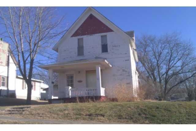 Exterior Front.