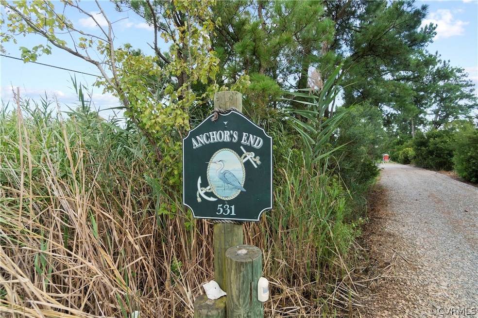 531 Shellfield Rd, Dunnsville, VA 22454 - photo 1