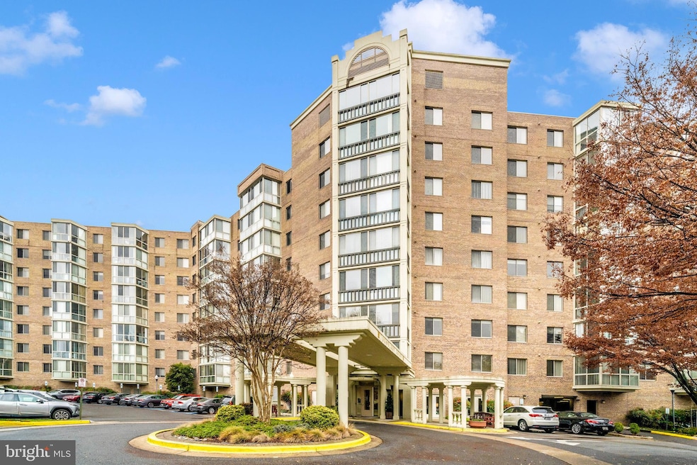 3005 S Leisure World Blvd unit 306, Silver Spring, MD 20906 - photo 1