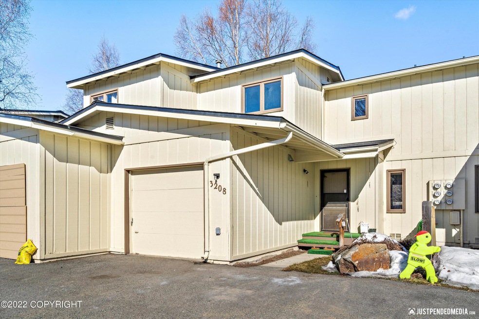 3208 Eastgate Pl