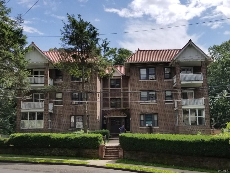 120 Caryl Ave, Yonkers, NY 10705 - photo 1
