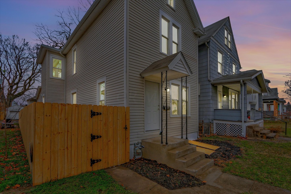 123 N Warren Ave, Columbus, OH 43204 - photo 1