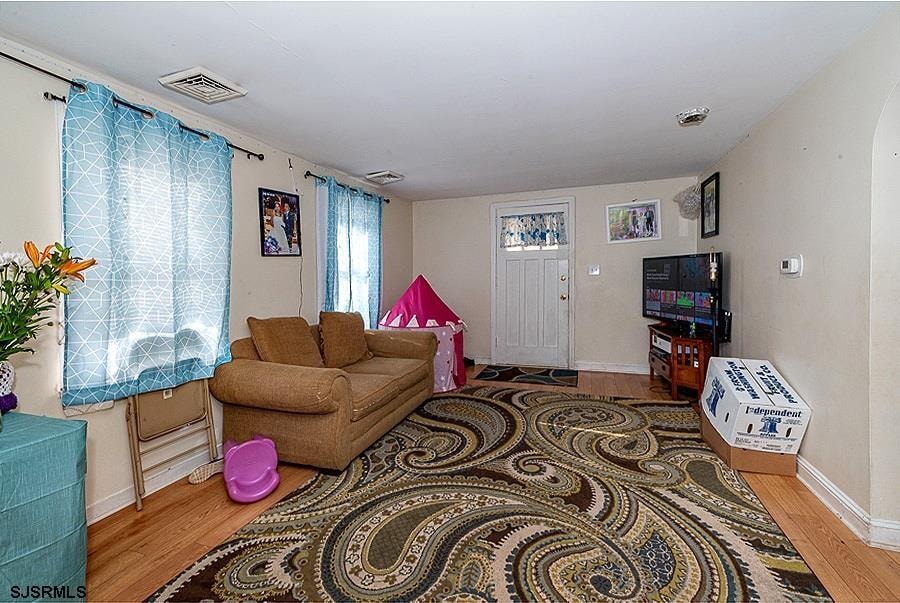 9 W Dawes Ave, Somers Point, NJ 08244 - photo 1