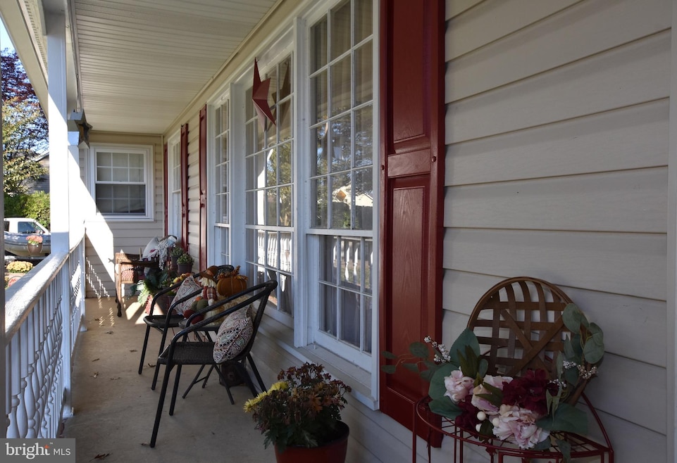 3319 Mulberry St, Edgewater, MD 21037 - photo 1