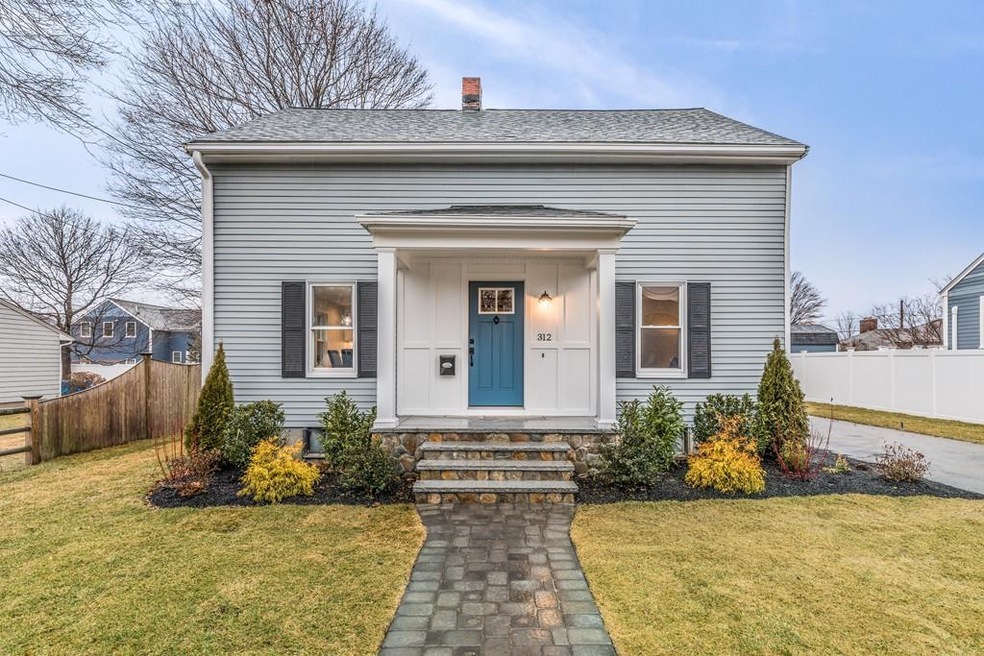 312 Cross St, Winchester, MA 01890 - photo 1