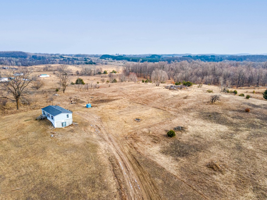 362 230th Ave, Reed City, MI 49677 - photo 1