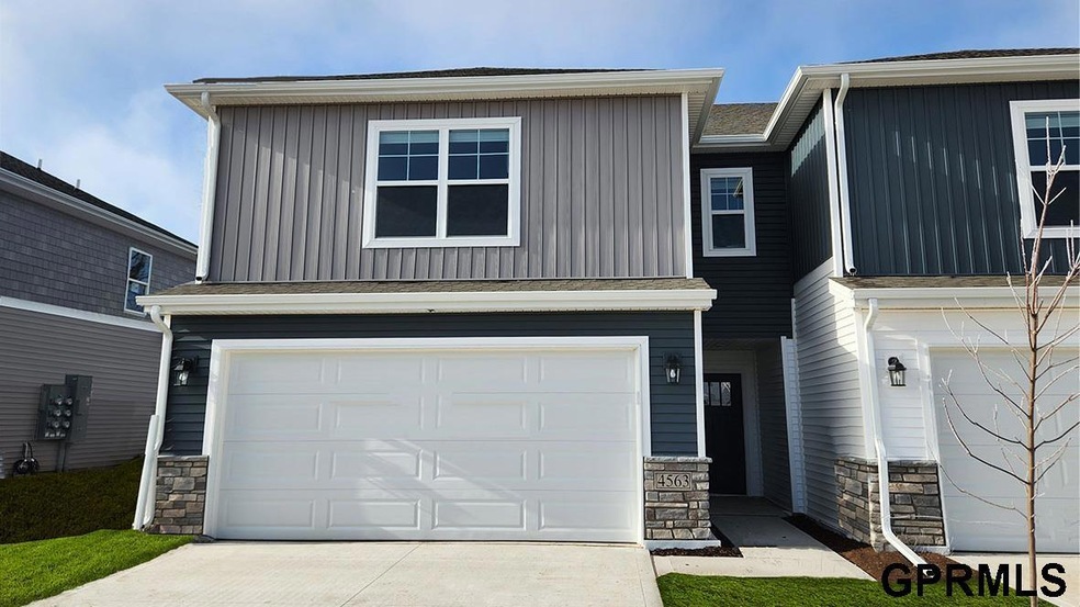 20576 Margo St, Gretna, NE 68028 - photo 1