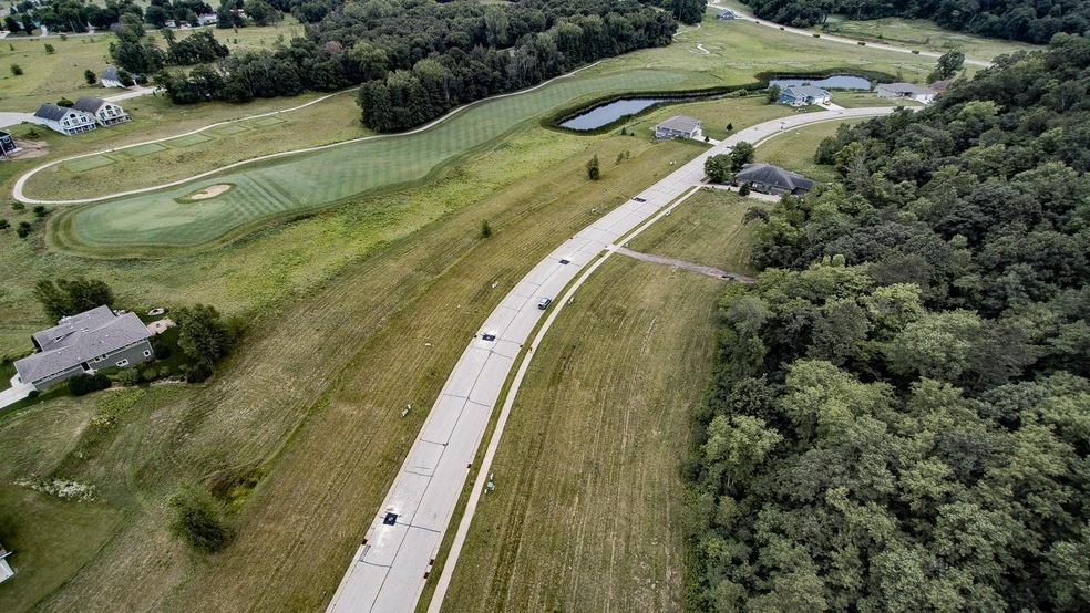 Overhead View of Clubhouse Dr