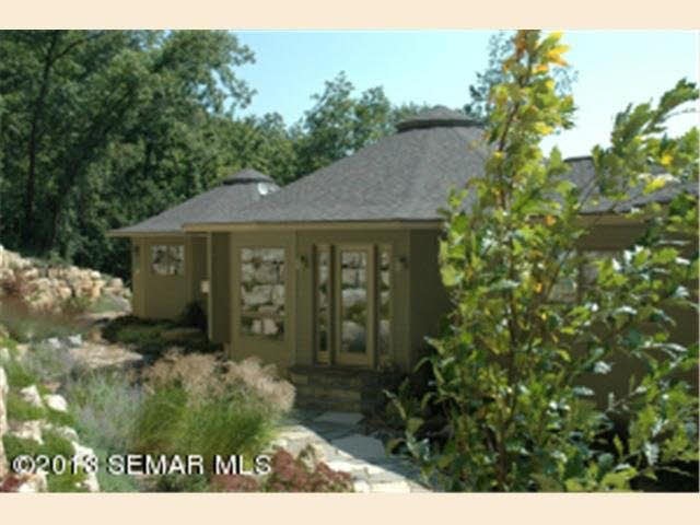 23277 Blackberry Rd, Winona, MN 55987 - photo 1