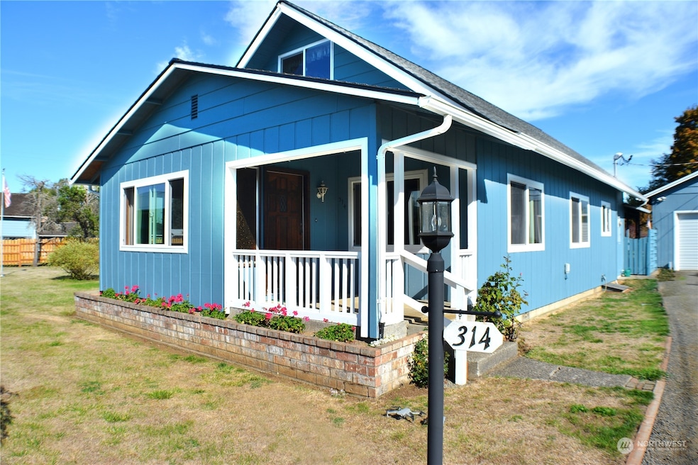 314 S 1st St, Pe Ell, WA 98572 MLS NWM2170972